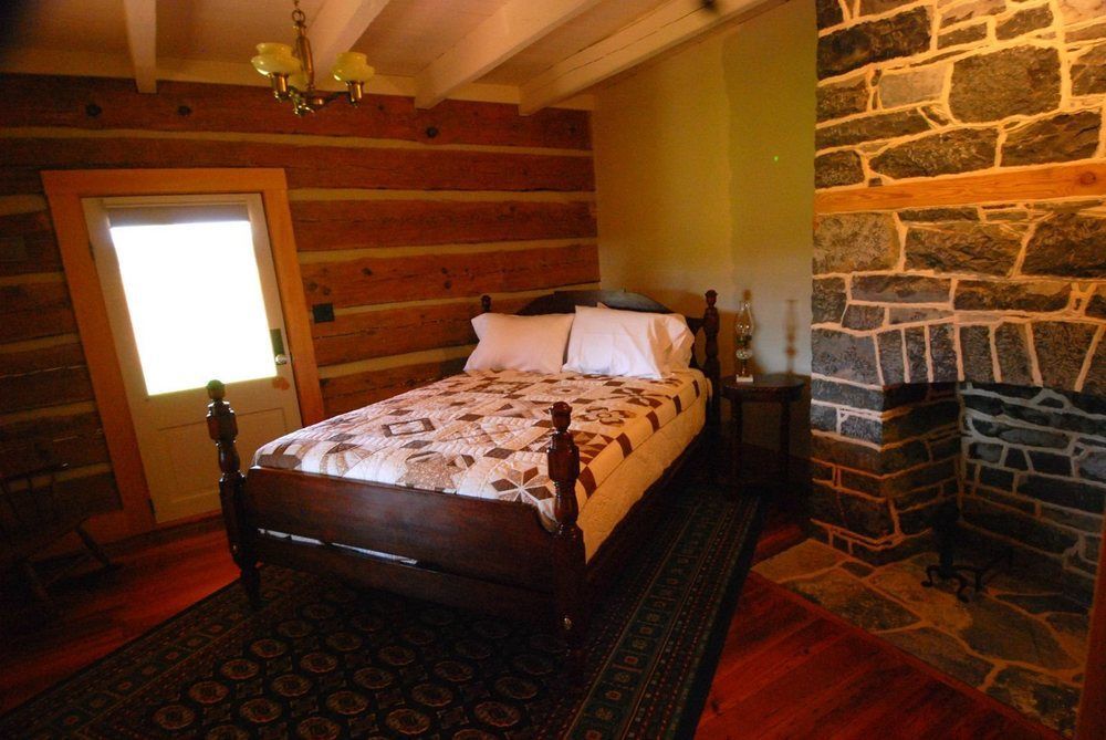 Silver Lake Bed And Breakfast (Adults Only) Харрисонберг Экстерьер фото