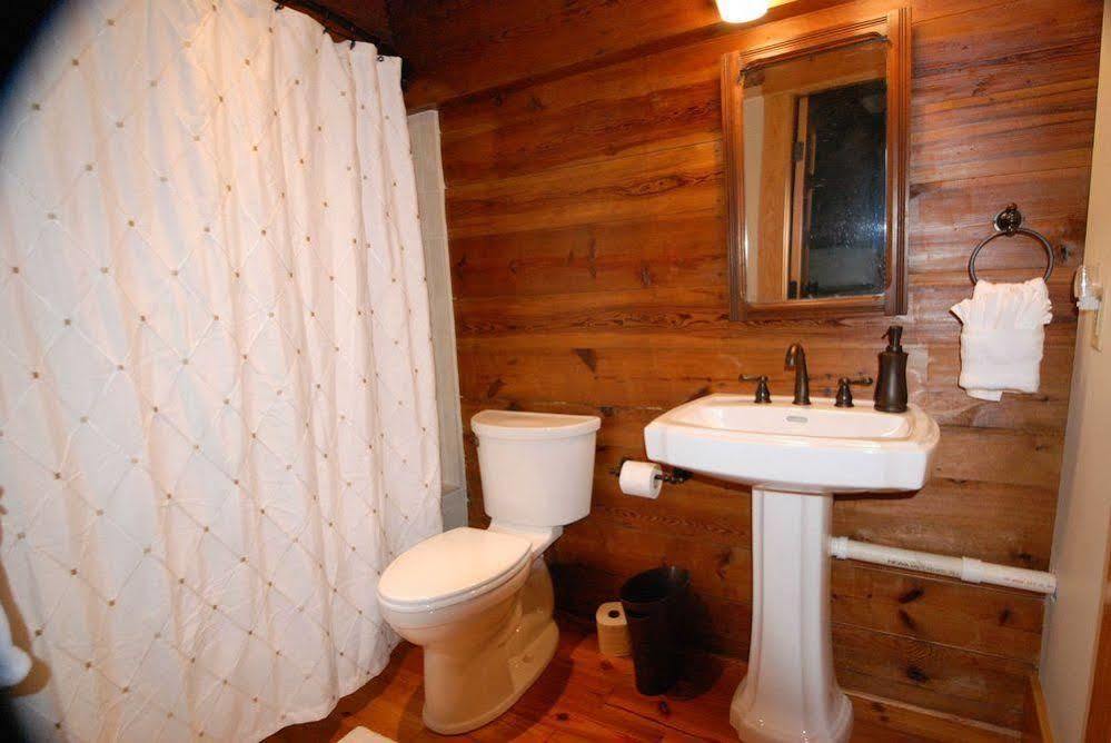 Silver Lake Bed And Breakfast (Adults Only) Харрисонберг Экстерьер фото