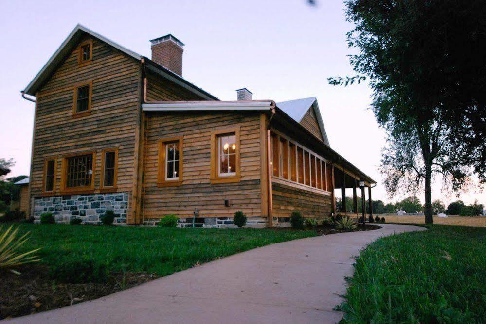 Silver Lake Bed And Breakfast (Adults Only) Харрисонберг Экстерьер фото